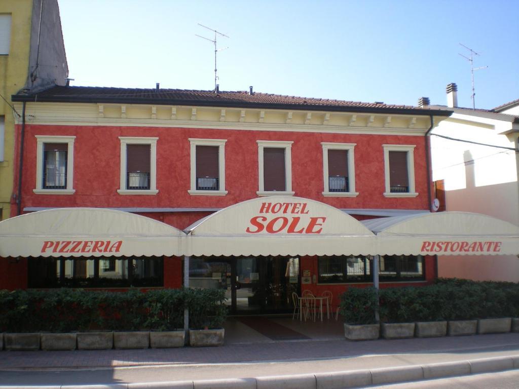 Albergo Pizzeria Sole San Giovanni Lupatoto Exteriör bild