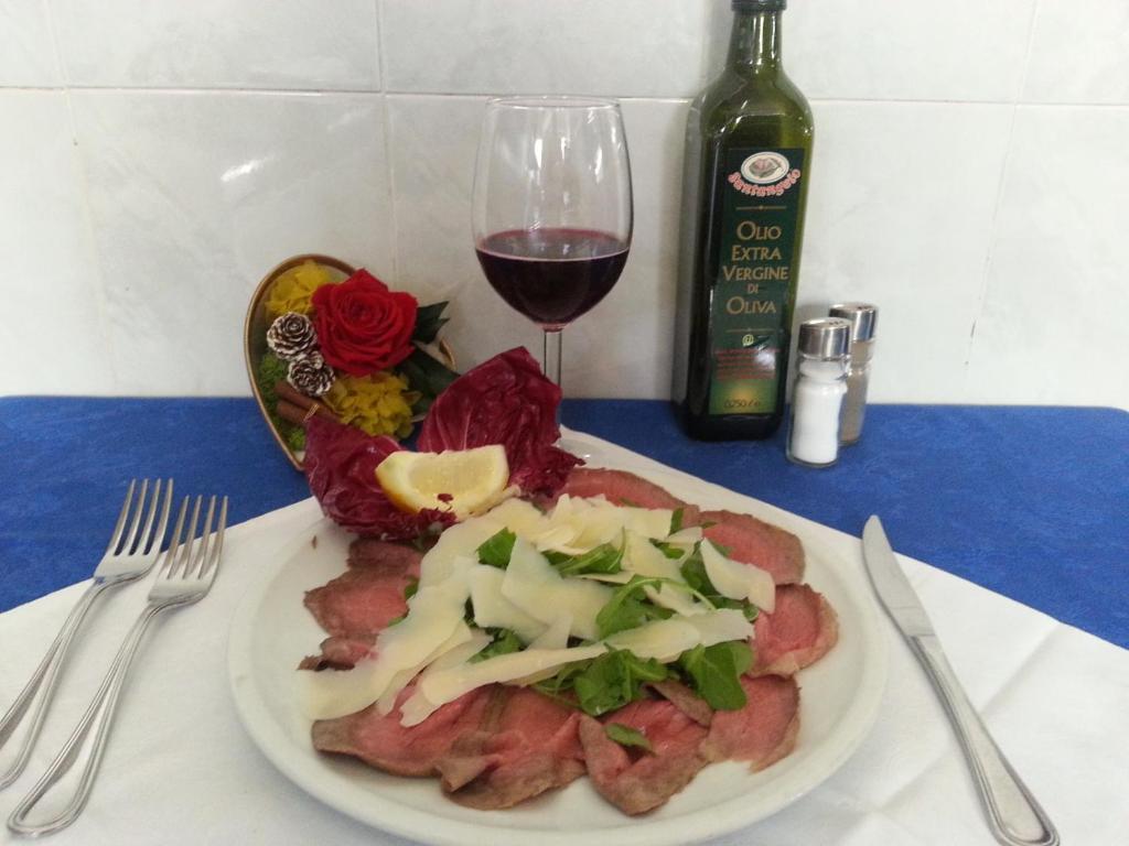Albergo Pizzeria Sole San Giovanni Lupatoto Exteriör bild