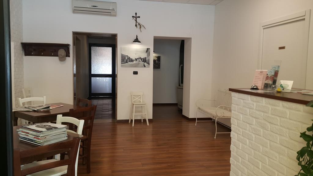 Albergo Pizzeria Sole San Giovanni Lupatoto Exteriör bild